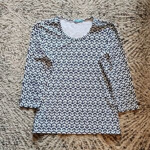 J. McLaughlin Navy Blue and White Geometric 3/4 Length Sleeve Top Size Small